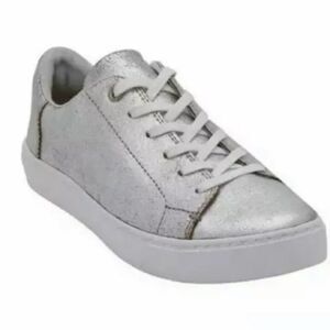 Tom’s Silver metallic Lenox Sneakers size 9.5
